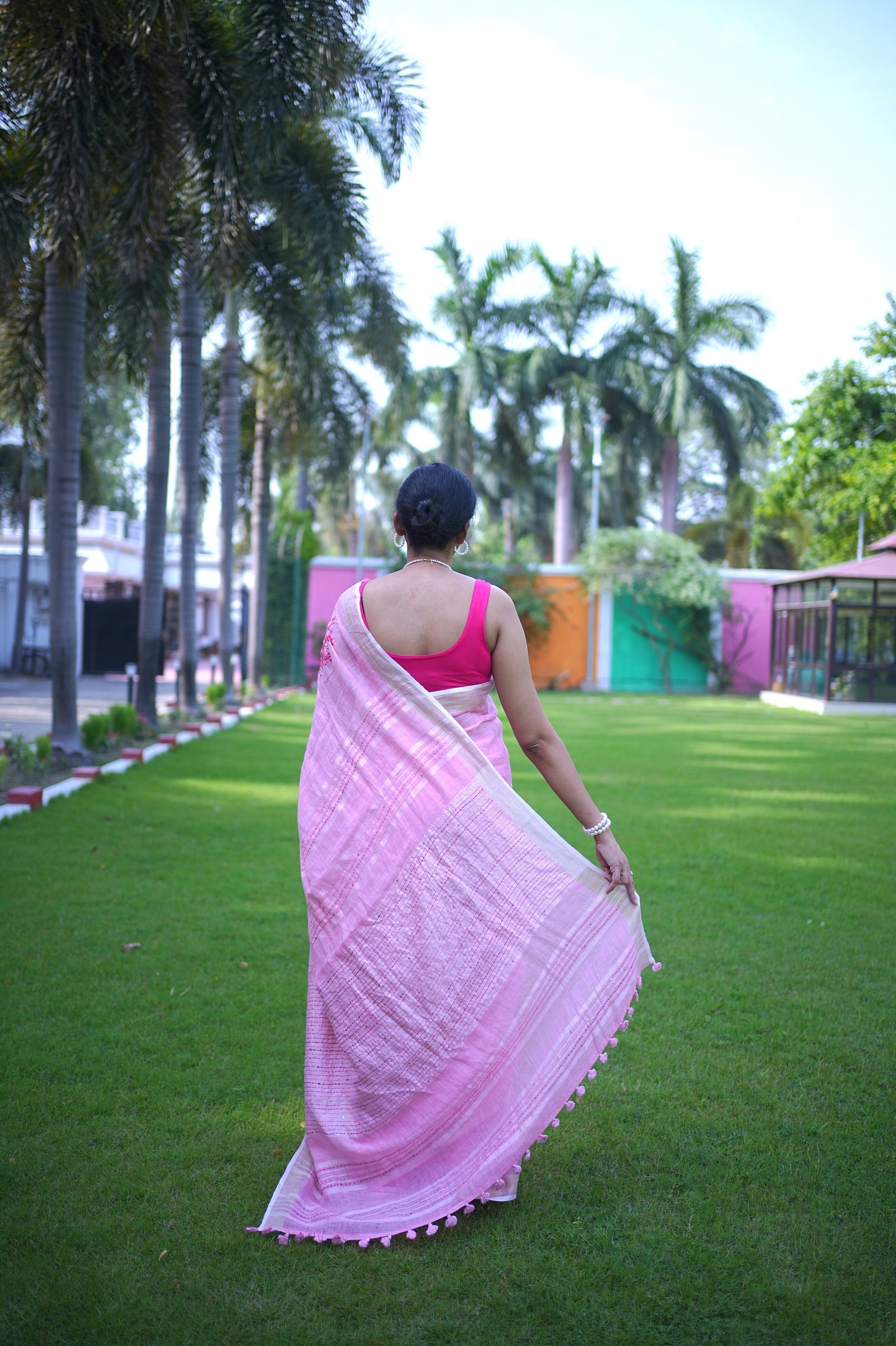 Pink Flower Pure Linen Saree