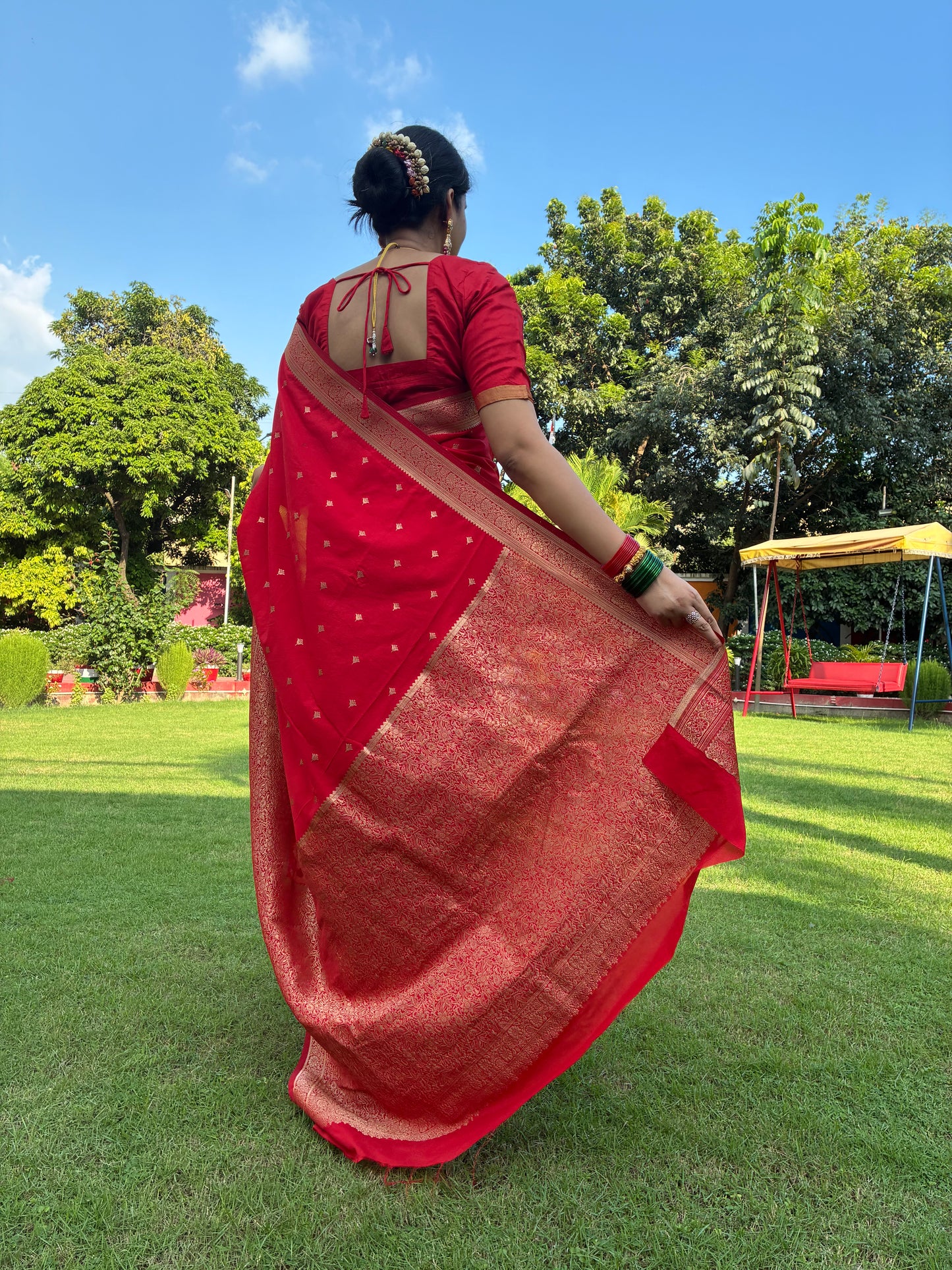 Red Butti Festive Chinon Saree